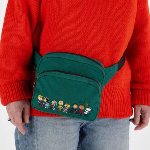 NWT Baggu Fanny Pack - Peanuts (Cypress) - Picture 6 of 7